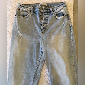 Abercrombie & Fitch Ultra High Rise Ankle Straight Jean - Curvy